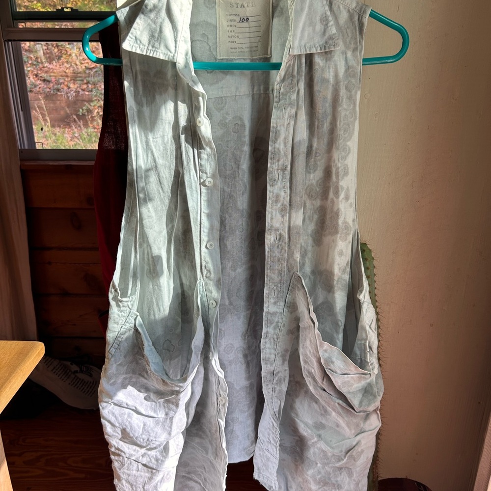 State the Label Gray Sleeveless Vest for Women